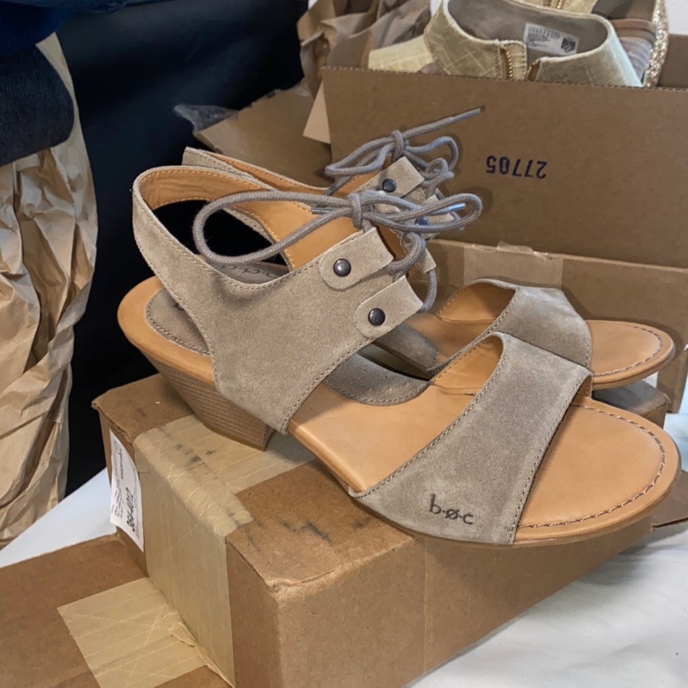 B.O.C Cutout heel sandals size 9